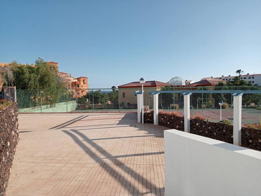 Apartamento Golf Del Sur San Miguel de Abona Esterno foto